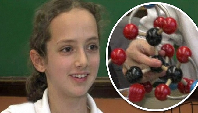 Enfant de 10 ans qui crée une nouvelle molécule