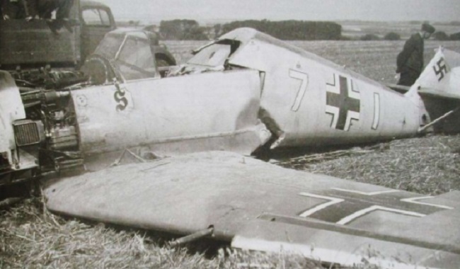 Avion de combat Allemand détruit, 2eme Guerre Mondiale